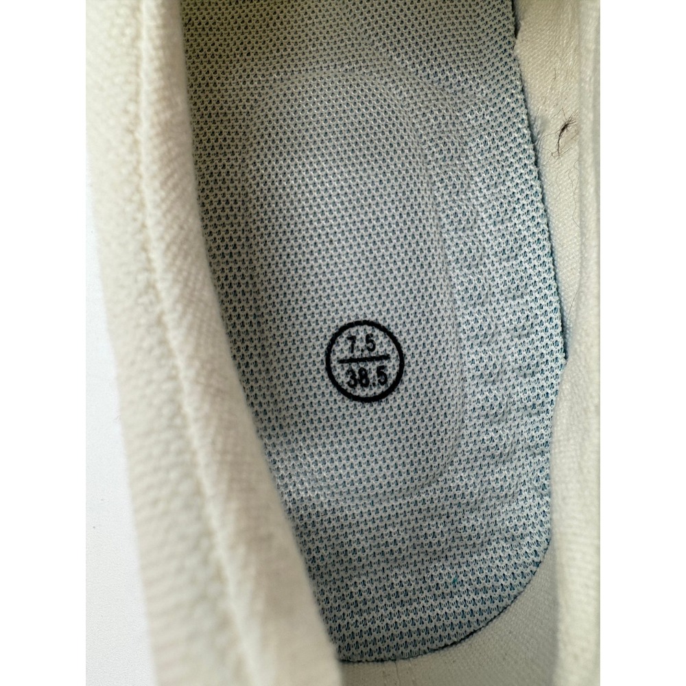 White Canvas Slip On Sneakers Women'sSize 7.5 Casual Shoes - Picture 5 of 7